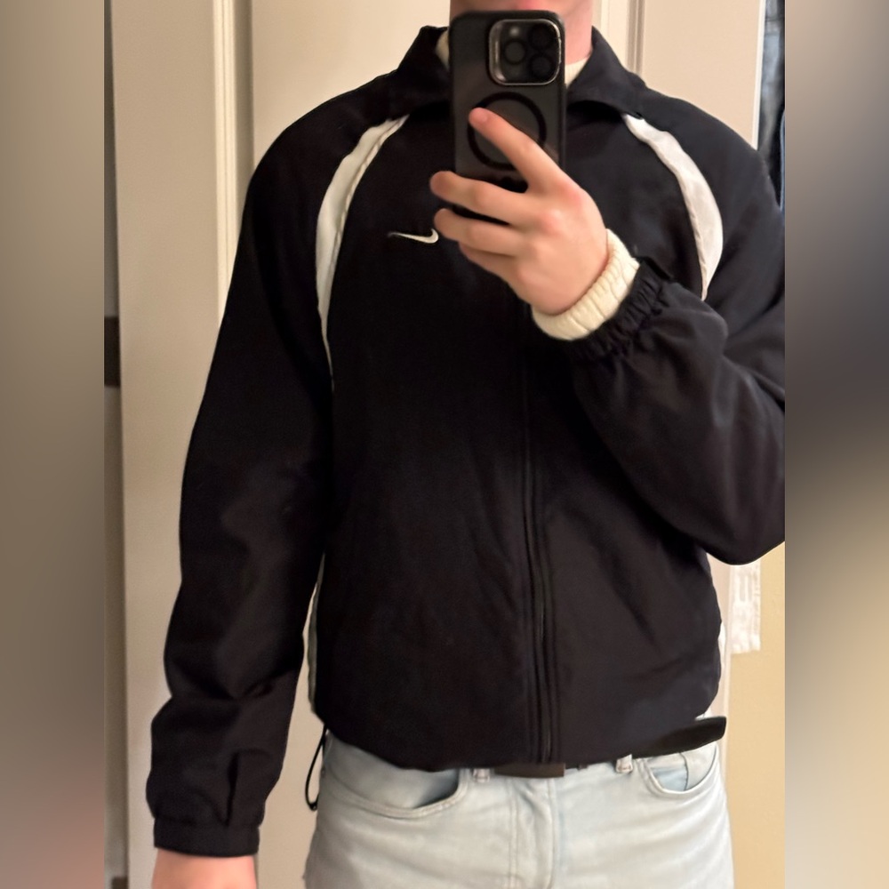 Nike vintage wind breaker